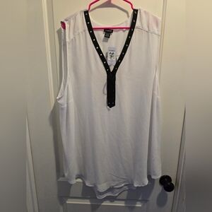 Torrid White Top with Black Grommet Detail